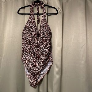 ✨ Animal Print Swimsuit